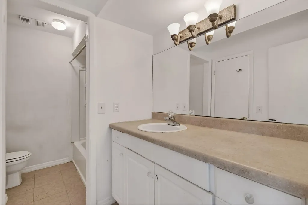 3502 Gardens E Drive Palm Beach Gardens FL 33410