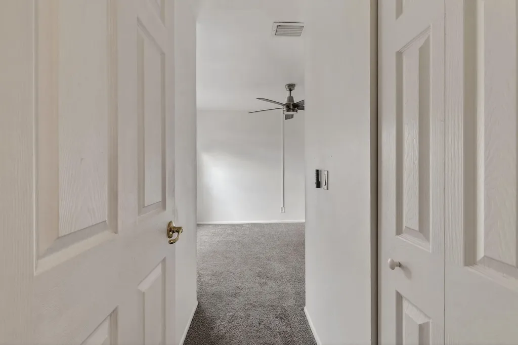 3502 Gardens E Drive Palm Beach Gardens FL 33410
