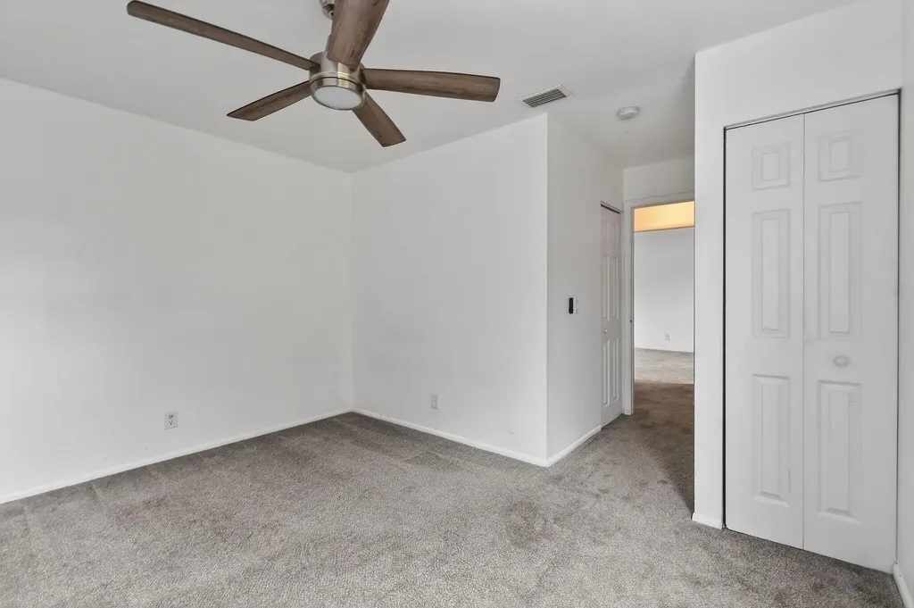 3502 Gardens E Drive Palm Beach Gardens FL 33410