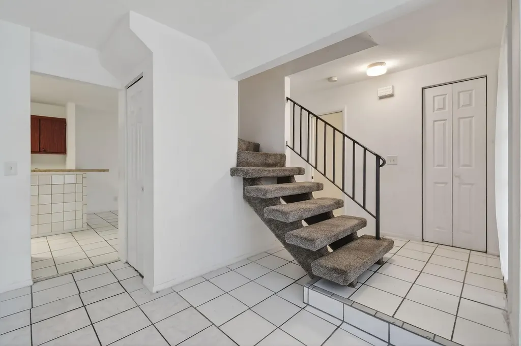 3502 Gardens E Drive Palm Beach Gardens FL 33410