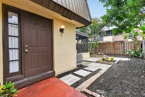 3502 Gardens East Drive Palm Beach Gardens FL 33410