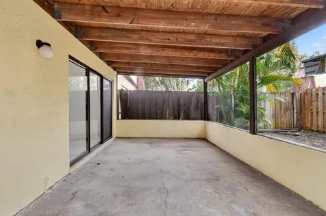 3502 Gardens E Drive Palm Beach Gardens FL 33410