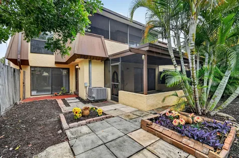 3502 Gardens East Drive Palm Beach Gardens FL 33410