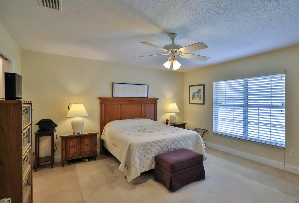 234 Braeburn Circle Daytona Beach FL 32114