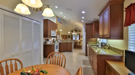234 Braeburn Circle Daytona Beach FL 32114