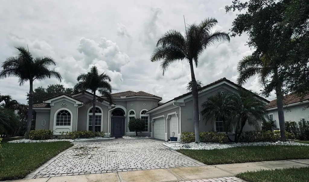 12109 SW Aventino Drive Port St Lucie FL 34987