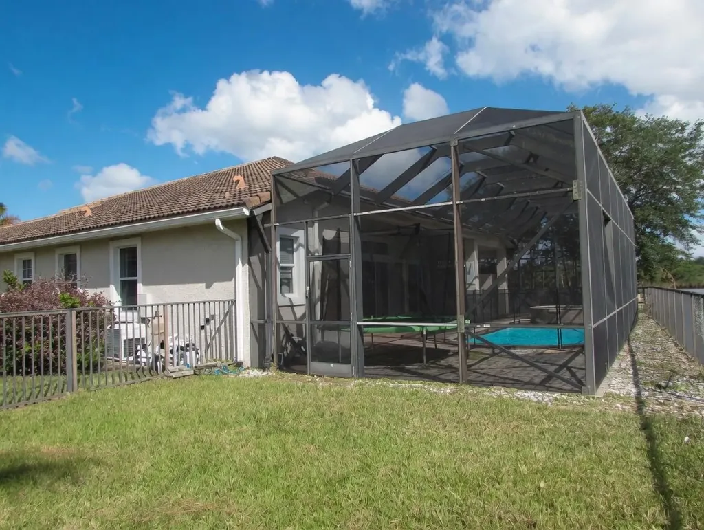 12109 SW Aventino Drive Port St Lucie FL 34987