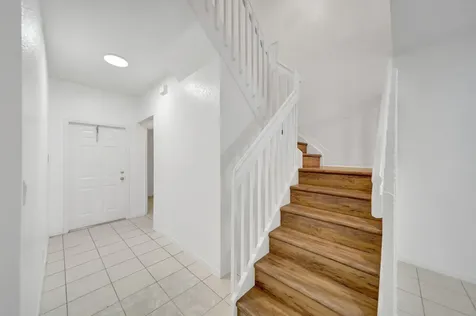 3970 NW 90th Way Sunrise FL 33351