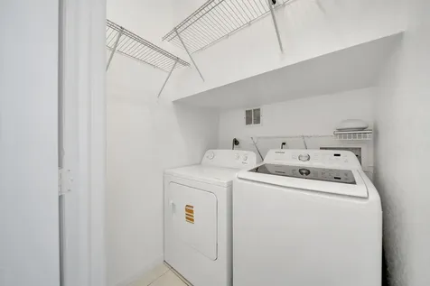 3970 NW 90th Way Sunrise FL 33351