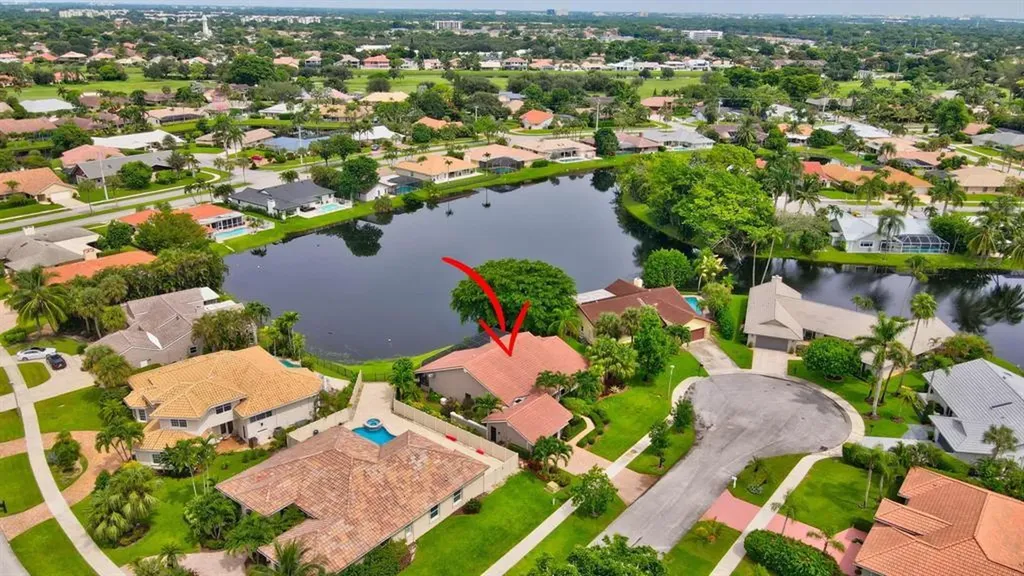 425 Deer Creek Path E Deerfield Beach FL 33442