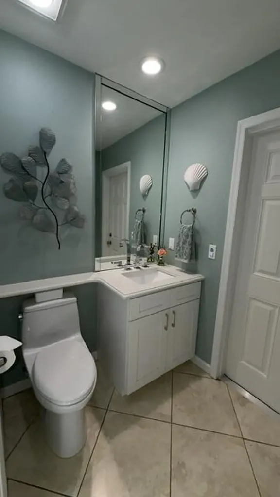 425 Deer Creek Path E Deerfield Beach FL 33442