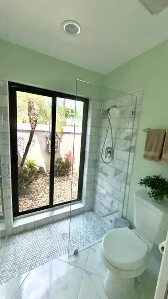 425 Deer Creek Path E Deerfield Beach FL 33442