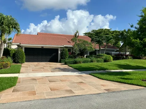 425 Deer Creek Path E Deerfield Beach FL 33442