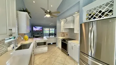 425 Deer Creek Path E Deerfield Beach FL 33442