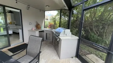 425 Deer Creek Path E Deerfield Beach FL 33442