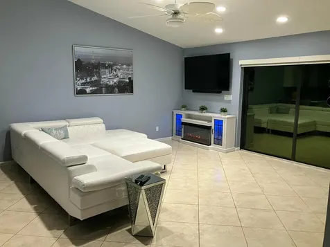 425 Deer Creek Path E Deerfield Beach FL 33442
