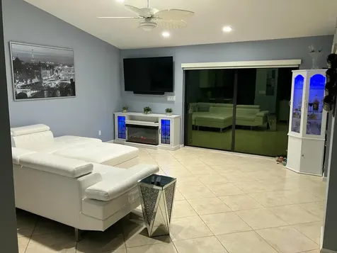 425 Deer Creek Path E Deerfield Beach FL 33442