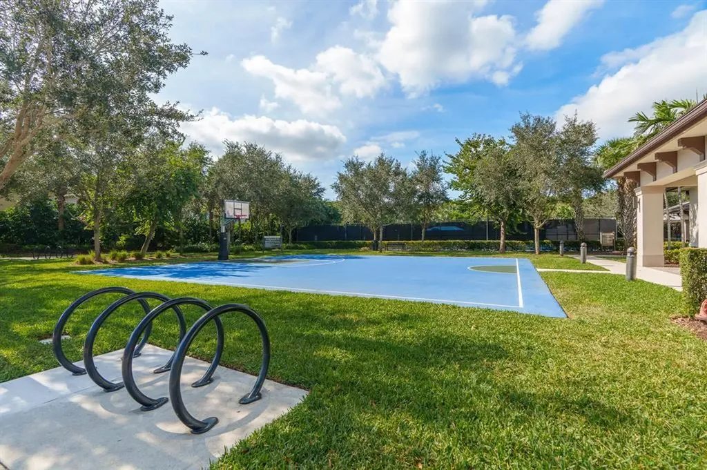 8095 Baltic Amber Delray Beach FL 33446
