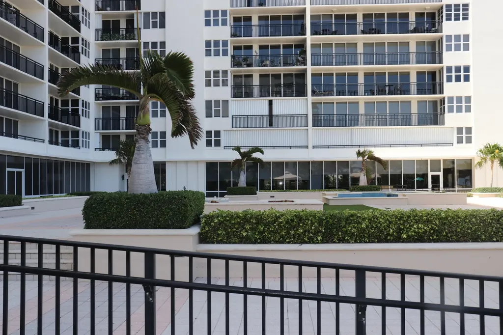 2000 S Ocean Boulevard Boca Raton FL 33432