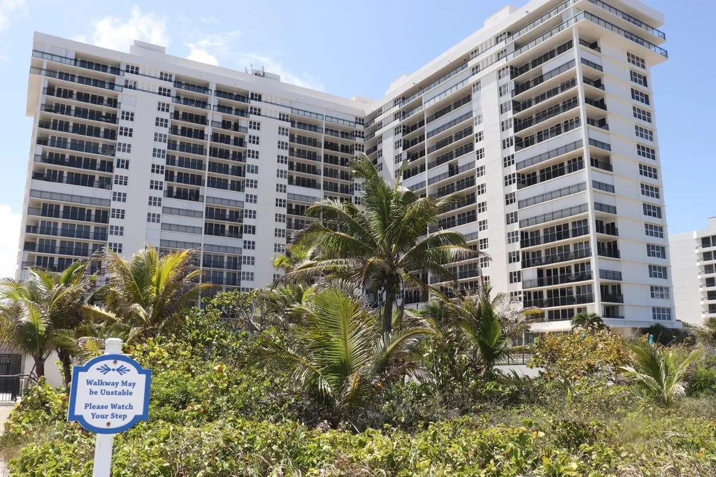2000 S Ocean Boulevard Boca Raton FL 33432