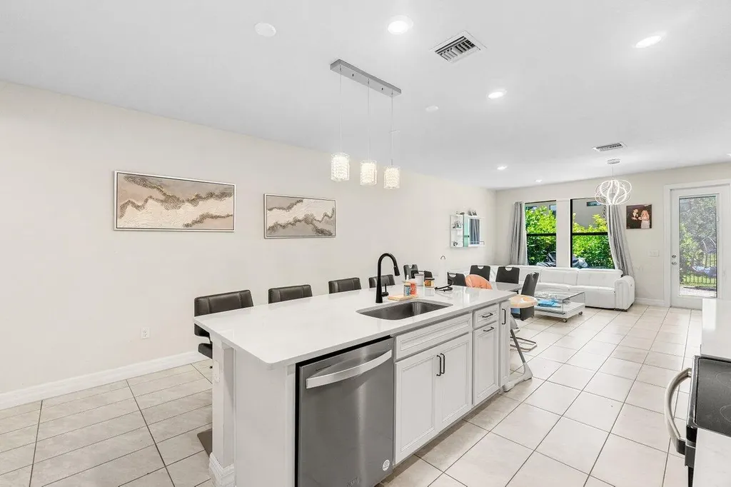4824 Chantilly Road Lake Worth FL 33467
