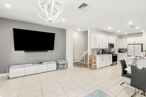 4824 Chantilly Road Lake Worth FL 33467