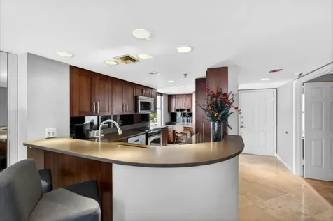 3901 S Flagler Drive West Palm Beach FL 33405
