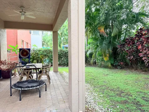 17 Country Lake Circle Boynton Beach FL 33436