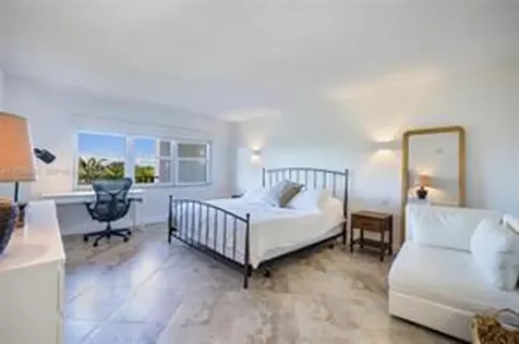4900 N Ocean Boulevard Lauderdale By The Sea FL 33308