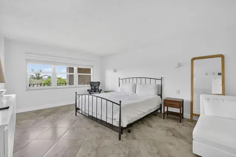 4900 N Ocean Boulevard Lauderdale By The Sea FL 33308