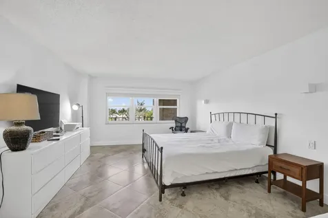 4900 N Ocean Boulevard Lauderdale By The Sea FL 33308