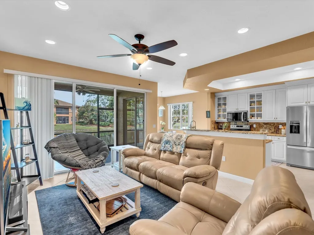 8025 NW 127th Lane Parkland FL 33076