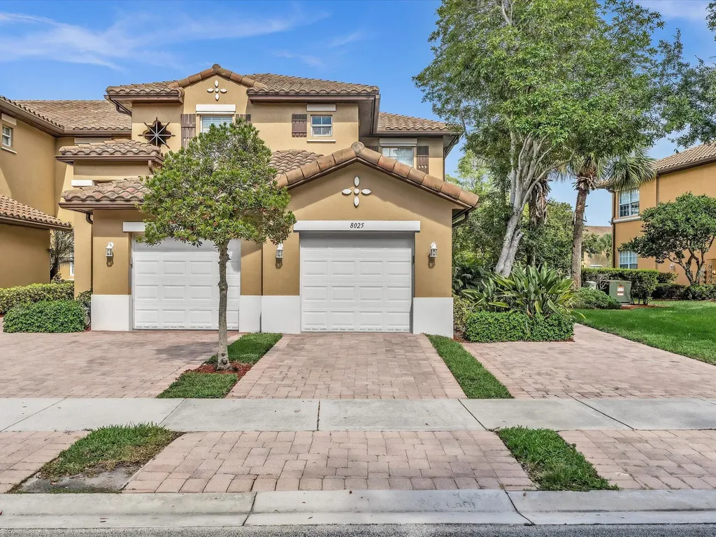 8025 NW 127th Lane Parkland FL 33076
