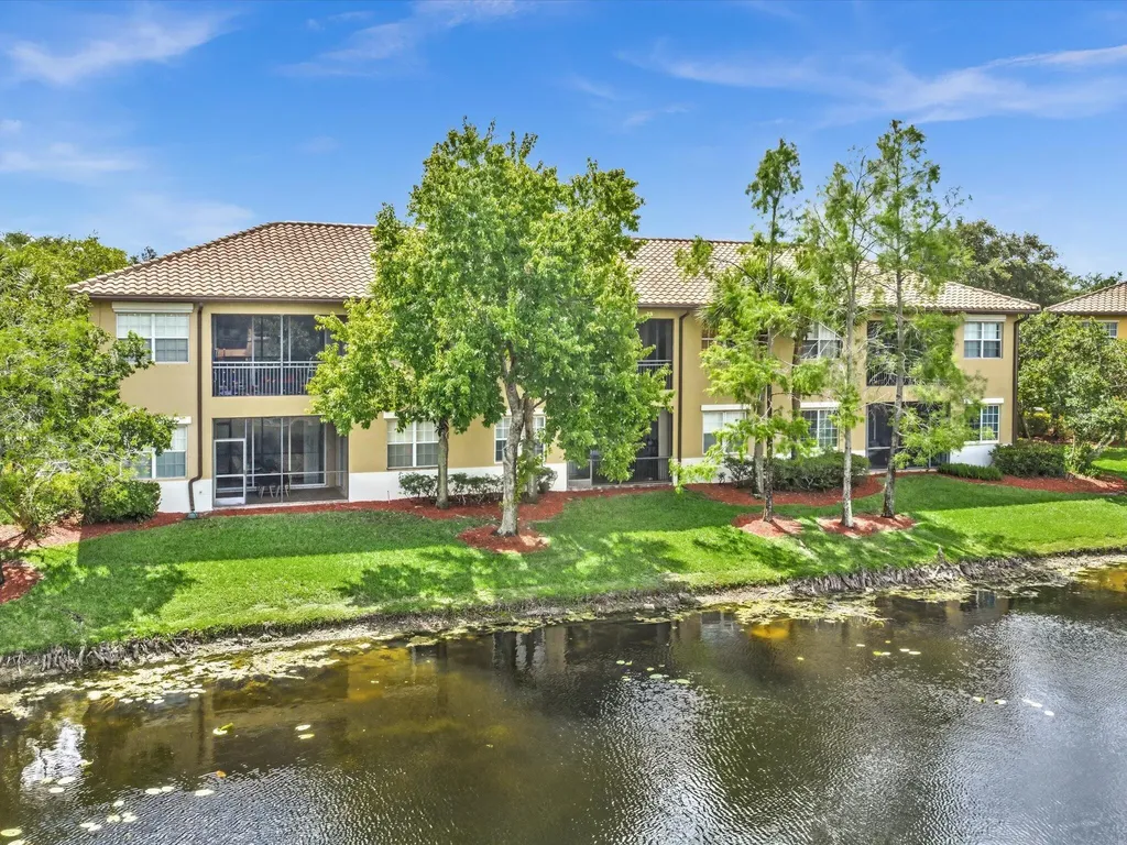 8025 NW 127th Lane Parkland FL 33076