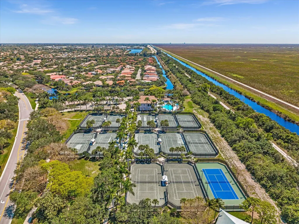 8025 NW 127th Lane Parkland FL 33076