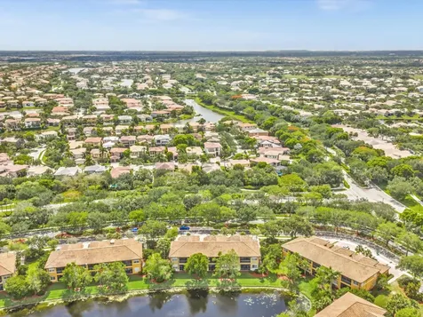 8025 NW 127th Lane Parkland FL 33076
