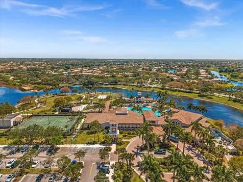 8025 NW 127th Lane Parkland FL 33076