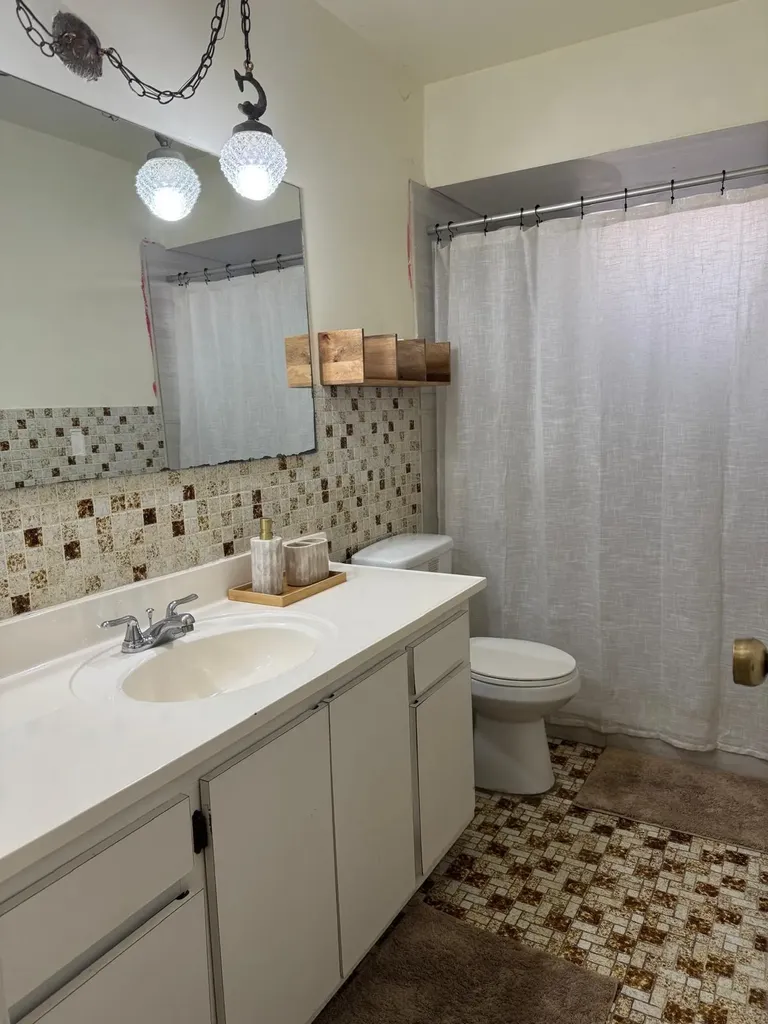 2419-2421 Johnson Street Hollywood FL 33020