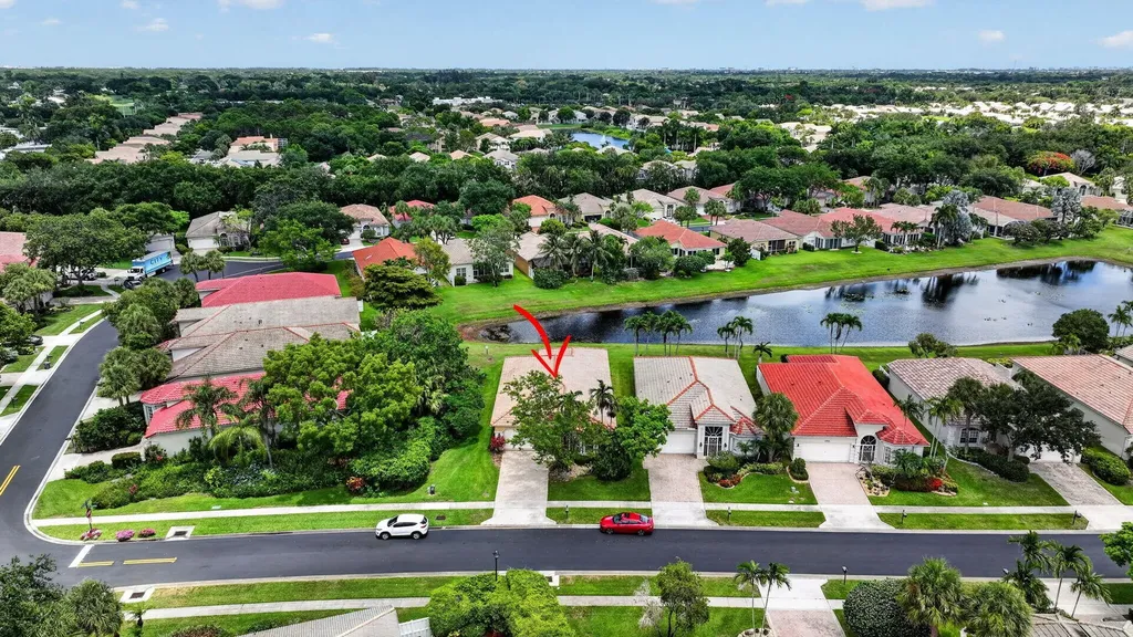 12530 Vía Valenza Boynton Beach FL 33436