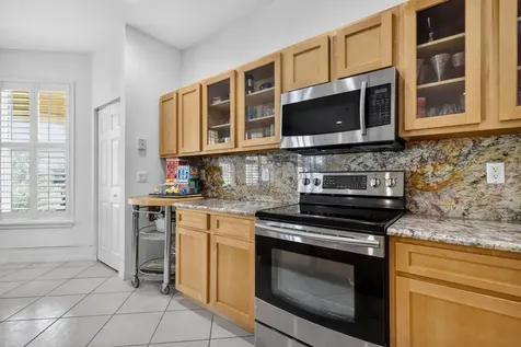 12530 Vía Valenza Boynton Beach FL 33436