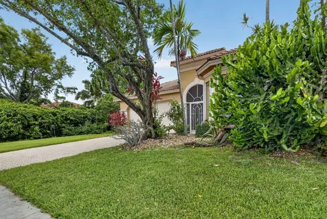 12530 Vía Valenza Boynton Beach FL 33436