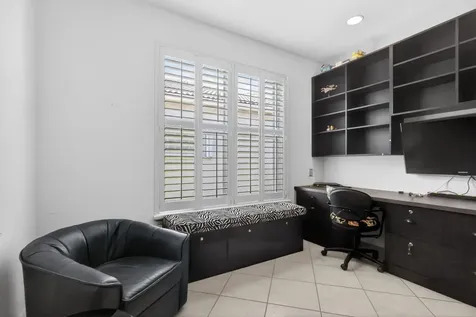 12530 Vía Valenza Boynton Beach FL 33436
