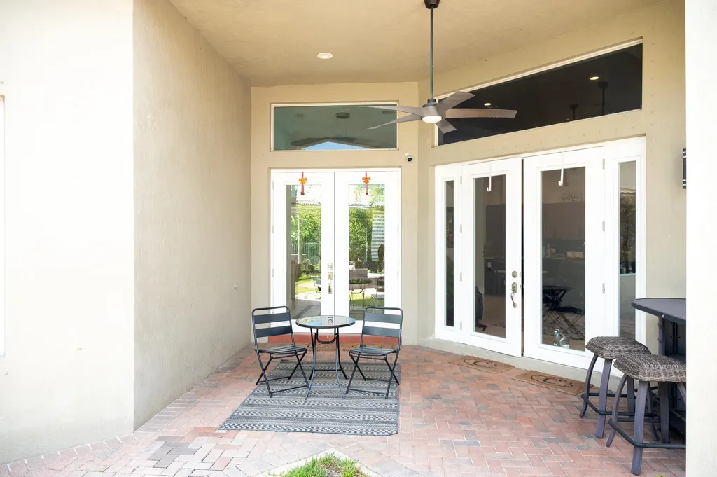 10122 Oak Meadow Lane Lake Worth FL 33449