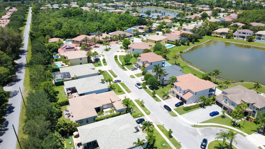 10122 Oak Meadow Lane Lake Worth FL 33449