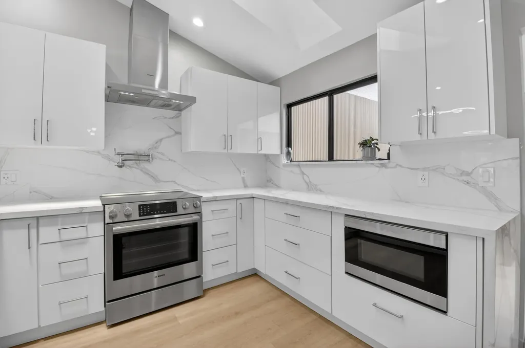 7374 Woodmont Court Boca Raton FL 33434