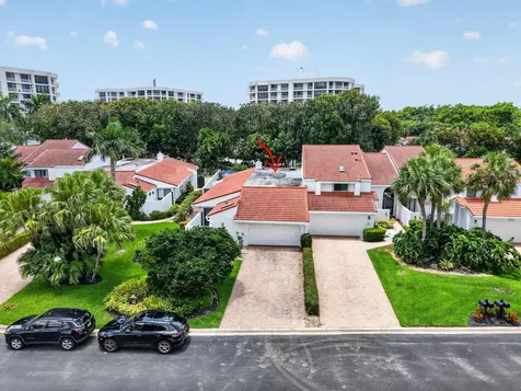 7374 Woodmont Court Boca Raton FL 33434