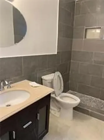 1920 N 65th Way Hollywood FL 33024