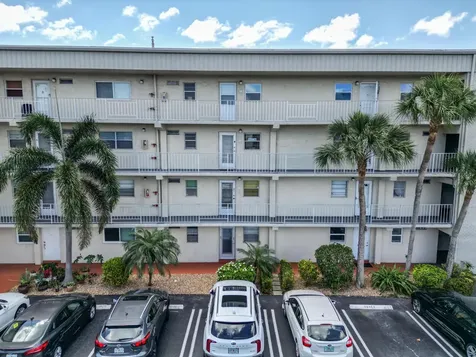 130 NE 26th Avenue Boynton Beach FL 33435