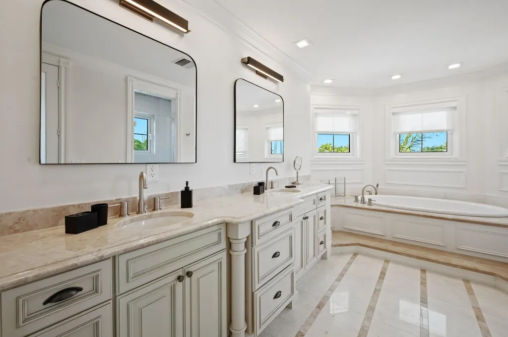 81 S Island Drive Ocean Ridge FL 33435