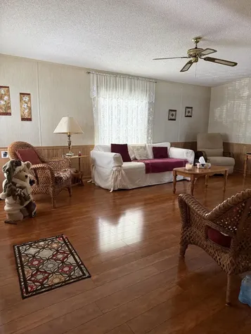 47 Flores Del Norte Fort Pierce FL 34951